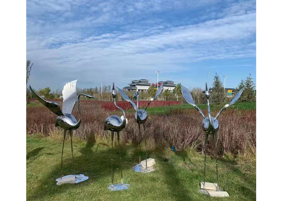Life Size Lifelike Bird Sculpture Mirror Polished Stainless Steel Flamingo Sculpture