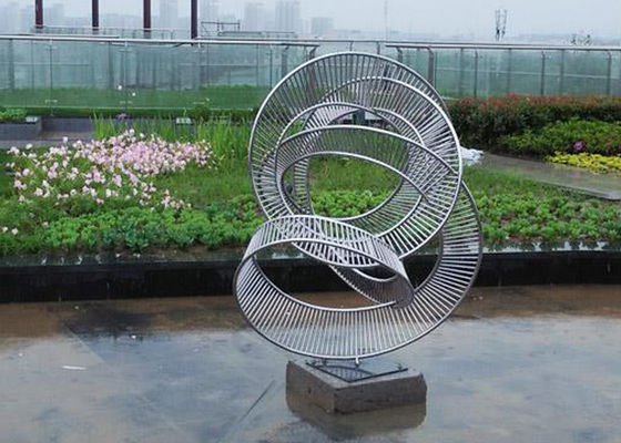 Bom preço. Escultura de aço inoxidável da fita do metal para a decoração exterior on-line