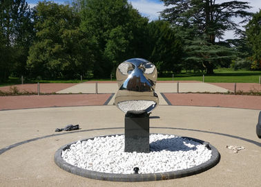 Bom preço. As esculturas da arte do metal/as estátuas abstratas jardim do metal espelham o polonês on-line