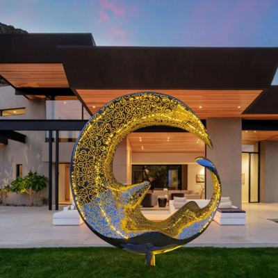 Bom preço. Grandes esculturas de jardim Fabricante Escultura de crescente iluminado de aço inoxidável on-line
