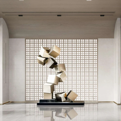 Bom preço. Gold Cubes Metal Sculpture - Escultura de Arte Geométrica Moderna on-line