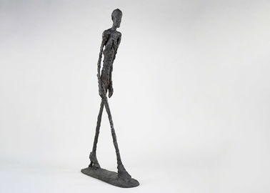 Life Size Yard Art Sculptures Modern Work Bronze Walking Man Sculpture By Giacometti