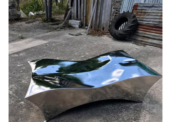 SS316 Metal Table Sculpture 100cm Height For Garden Decor