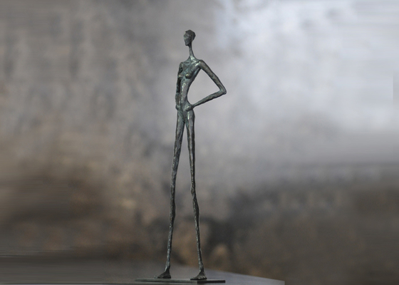 Estatueta de bronze de manequim feminino contemporâneo para decoração pública ao ar livre