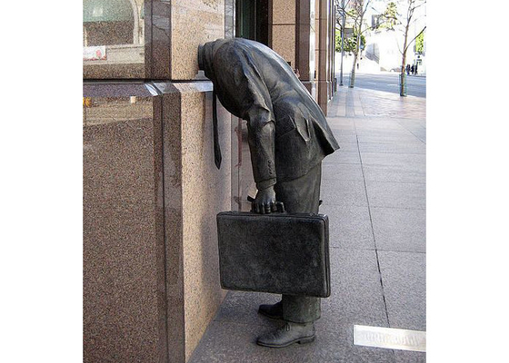 Tamanho natural Arte de rua moderna ao ar livre Casting Escultura de homem de bronze