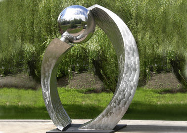 Bom preço. Escultura contemporânea lustrada prata do jardim de aço inoxidável para a decoração da cidade on-line