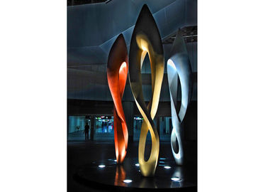Bom preço. Escultura de aço inoxidável pintada do número oito para a decoração exterior moderna on-line