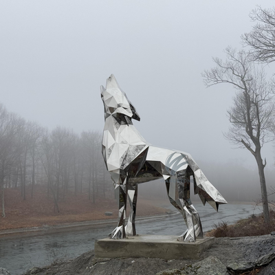 Bom preço. Grande Estúdio de Aço Inoxidável Esculptura Geométrica de Animais Estátua de Lobo Uivante on-line