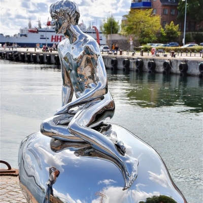 Life Size Figure Modern Large Outdoor Stainless Steel Man Sculpture