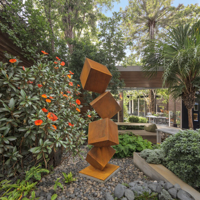 Esculturas modernas de jardim ao ar livre de torre de cubo Rusty Abstract Corten Steel Metal Welding Technique