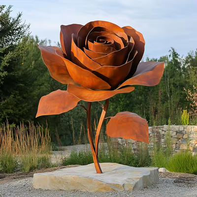 Decoração de jardim Esculptura floral de aço resistente ao intemperismo feita à mão