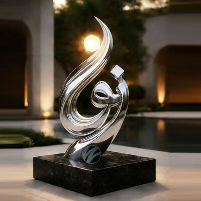 Bom preço. Escultura de Metal Moderno sob medida: Encomenda a sua peça de arte exterior on-line