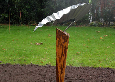 Bom preço. Escultura abstrata ereta livre do jardim, grande escultura exterior da decoração on-line