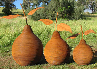Bom preço. Escultura de aço decorativa exterior oxidada da pera da arte do metal da escultura de Corten on-line