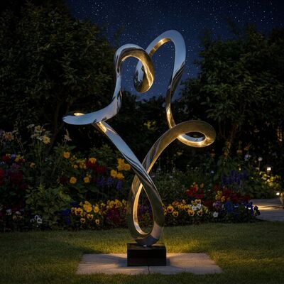 Coração Eterno Moderno. 8K Escultura Abstracta de Aço Inoxidável Lustrada para Paisagens de Luxo.