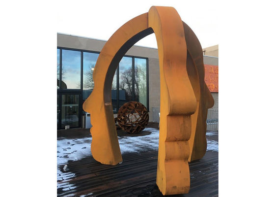 Bom preço. Grande escultura de aço decorativa pública da cara de Corten para exterior on-line