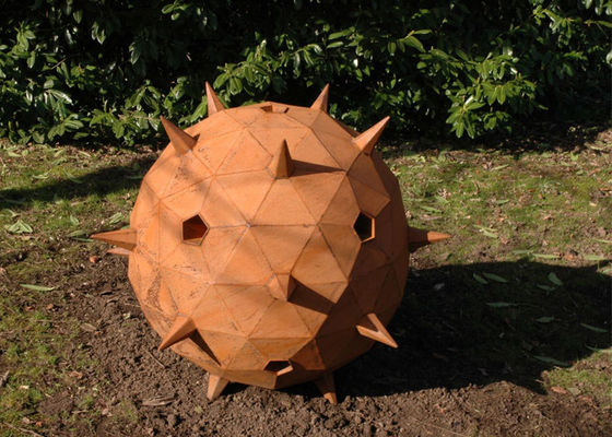 Bom preço. Aço feito sob encomenda Rusty Garden Thorn Ball Sculpture de Corten do tamanho on-line