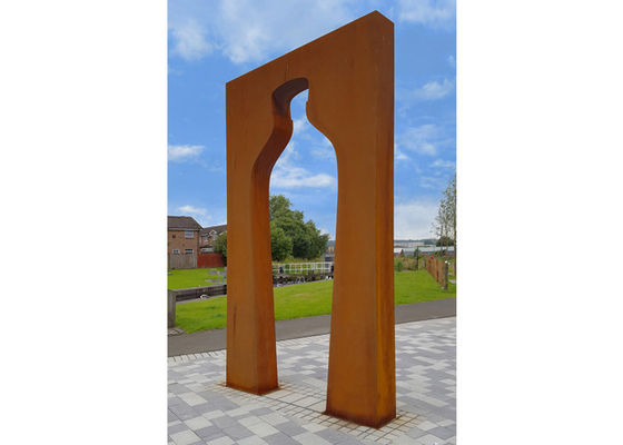 Bom preço. Escultura de aço da garrafa de vinho do jardim de Corten do grande projeto da paisagem on-line