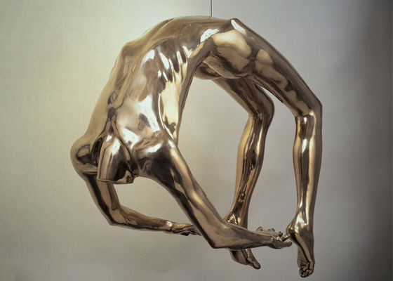 Bom preço. Vida - escultura de suspensão de moldação da estátua do homem do bronze moderno do tamanho on-line