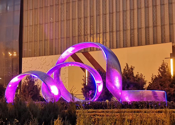 Bom preço. Escultura abstrata de aço inoxidável da fita clara exterior do OEM on-line
